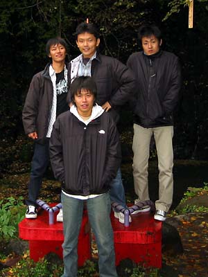 [��d���C 2002]