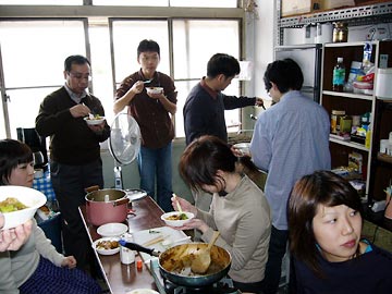 [�z���C�g�f�[]