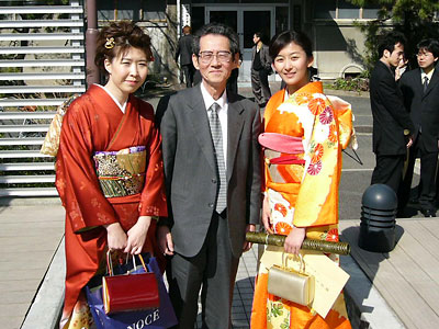 [2004�N�x���Ǝ��E2005�N3��25��]