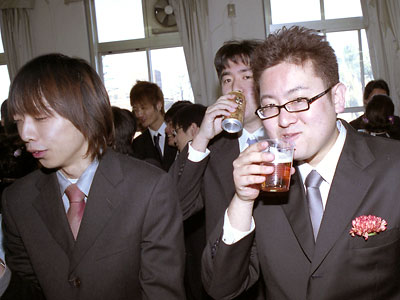 [2004�N�x���Ǝ��E2005�N3��25��]